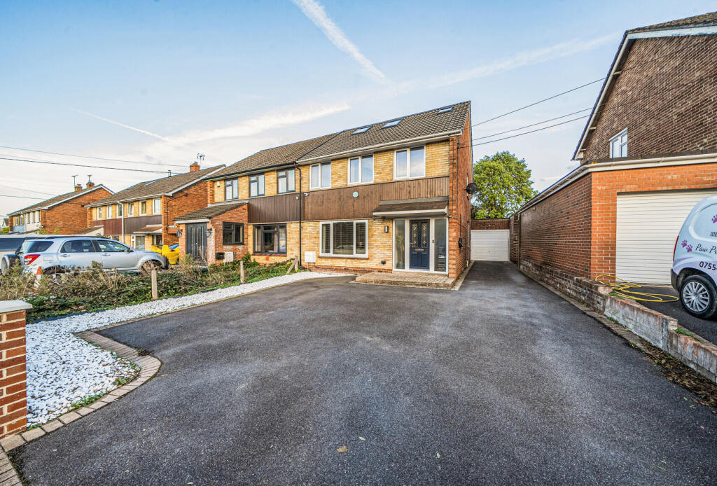 Main image of property: Park Lane, Frampton Cotterell, Bristol, Gloucestershire, BS36