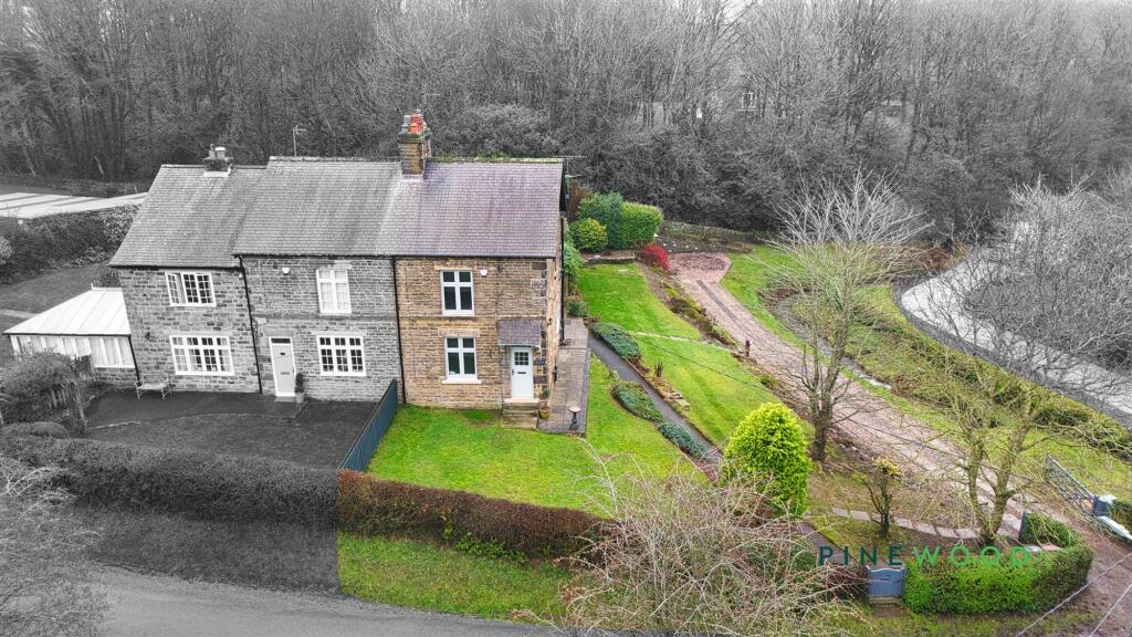 Pearce Lane, Wingerworth, S42