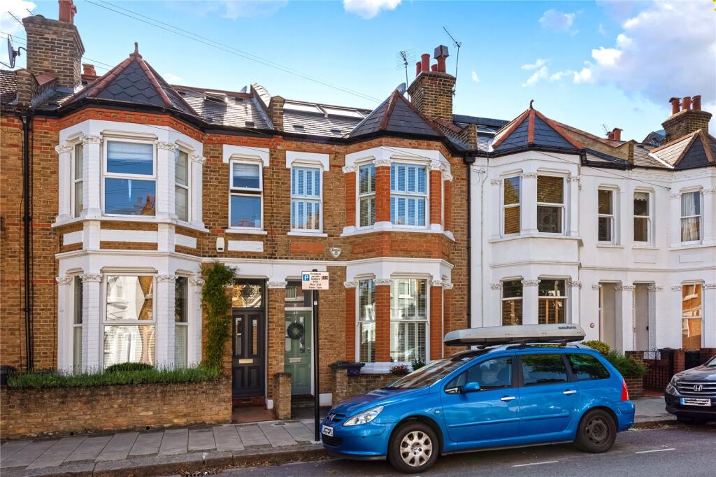 4 bedroom terraced house for rent