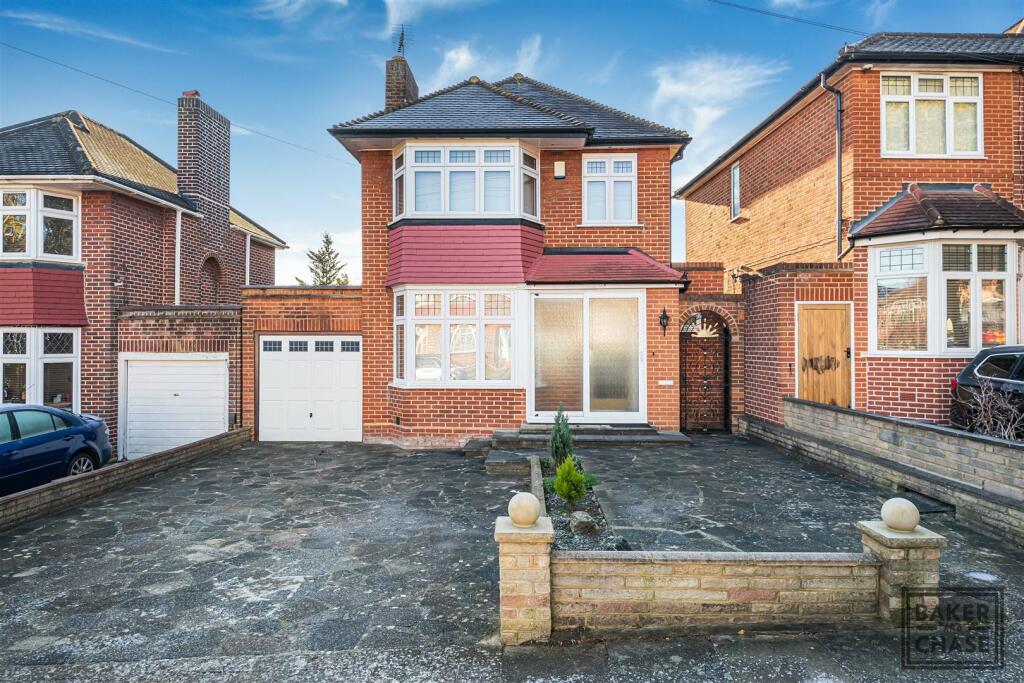 Main image of property: Oakwood Park Road, Southgate, London, N14