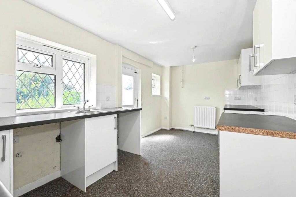 House in Swale, Teynham - View 4