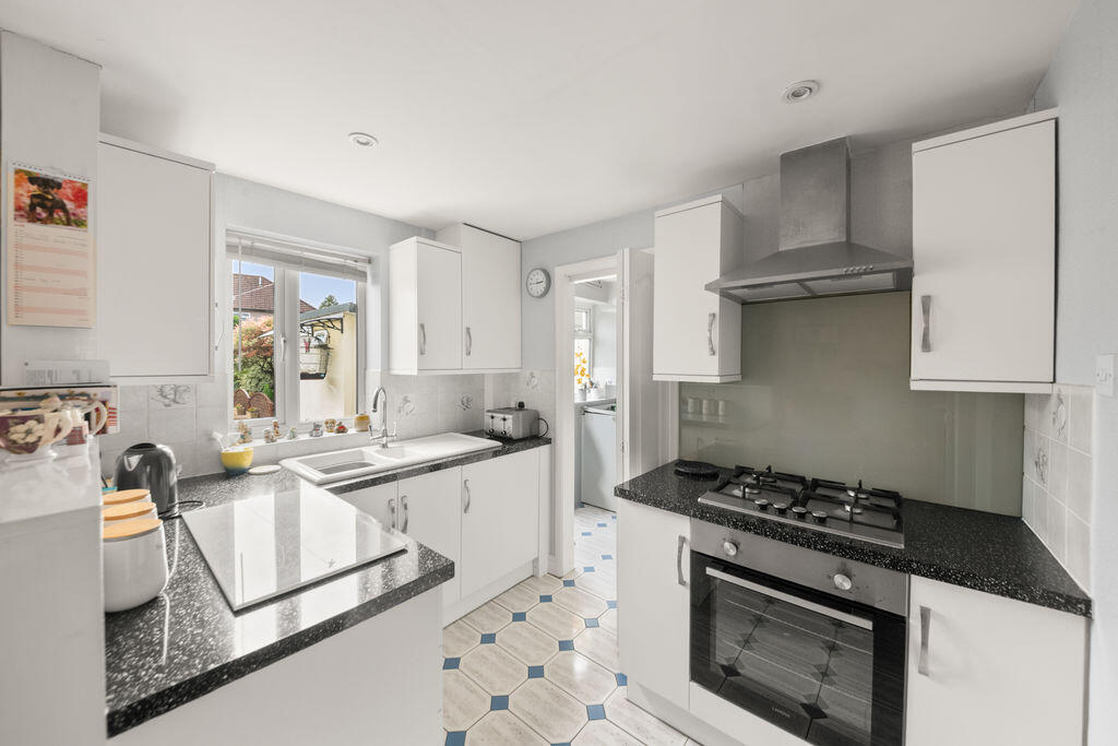 Bengarth Road, Northolt - View 3