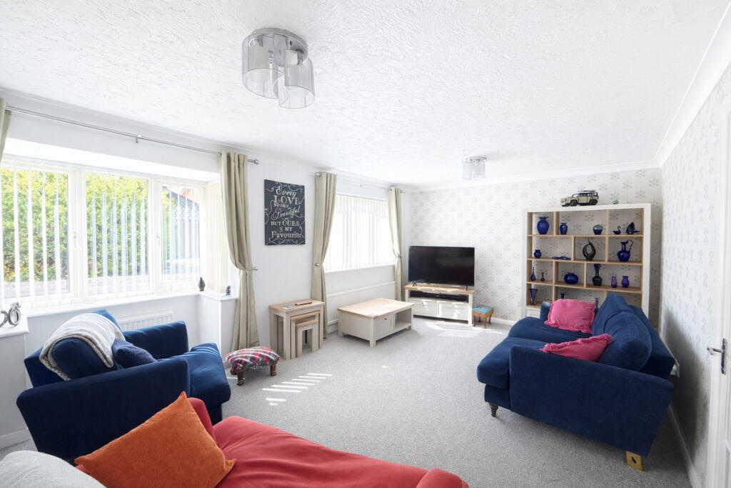 House in Bristol, Bradley Stoke - View 3