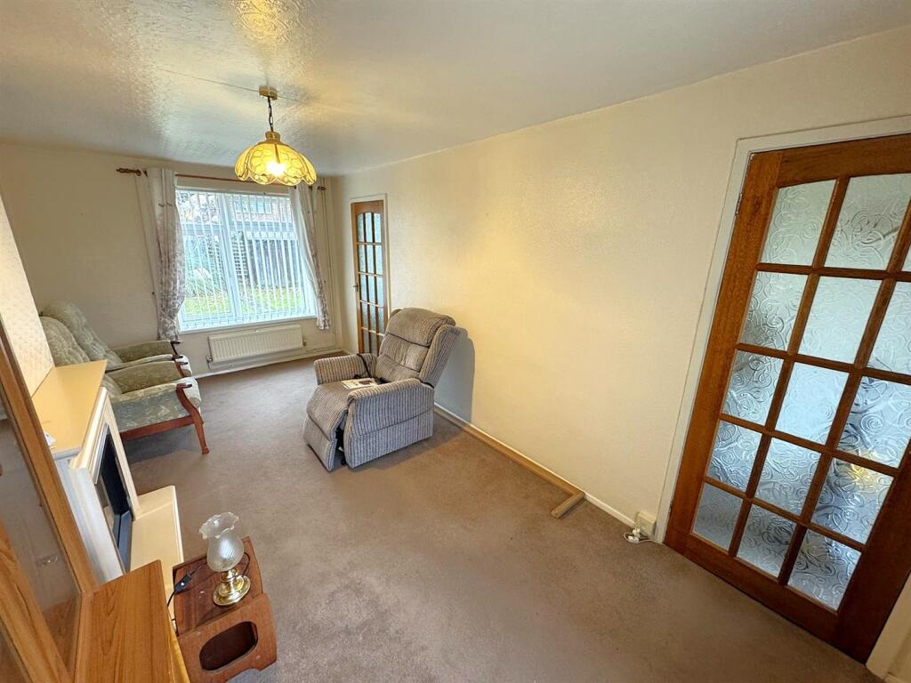 House in Corby, North Northamptonshire - View 3