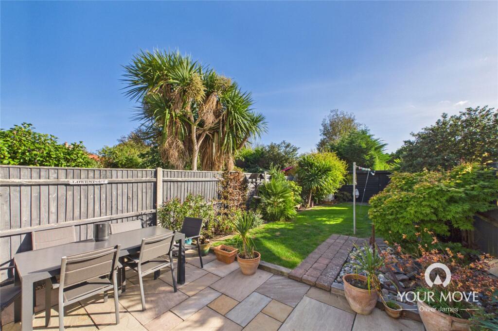 House in East Suffolk, Kirkley, Lowestoft - View 4