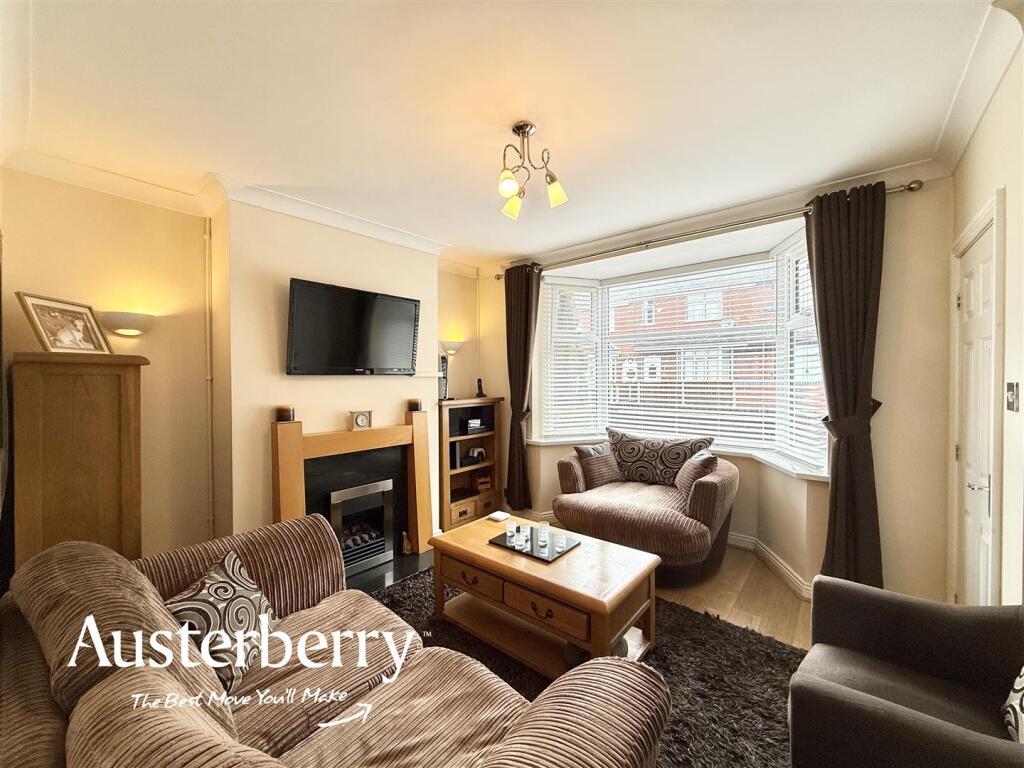 House in Stoke-on-Trent, Smallthorne - View 2