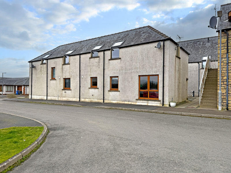 Main image of property: 31 Whitepark Gardens, Castle Douglas, DG7 1GD