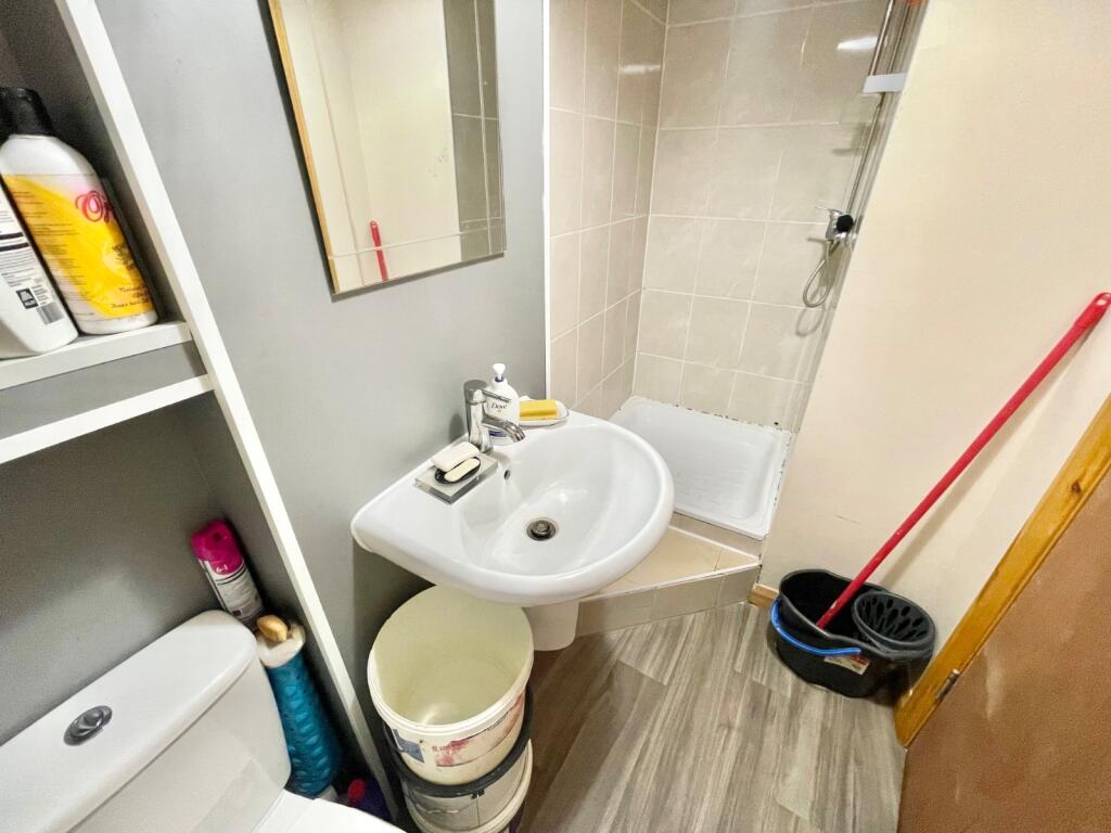 Apartment in Canterbury - More