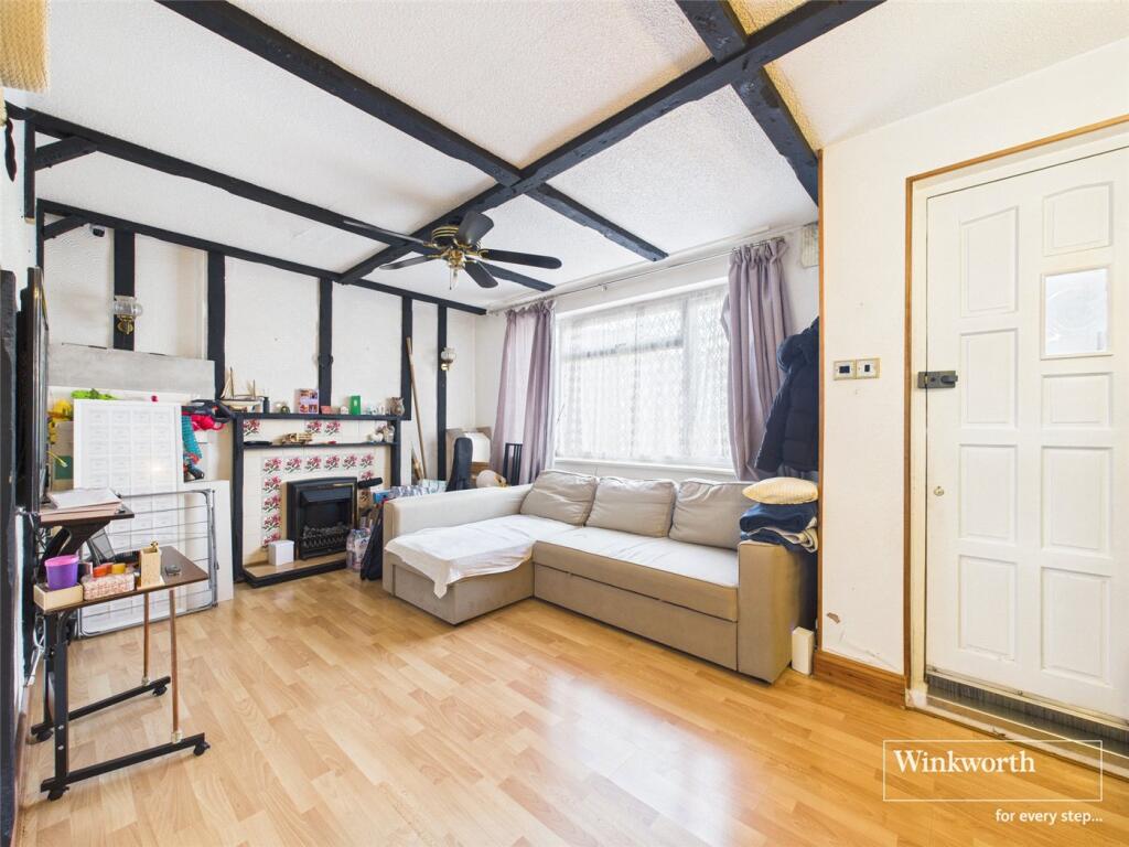 House in London, Kingsbury - View 2