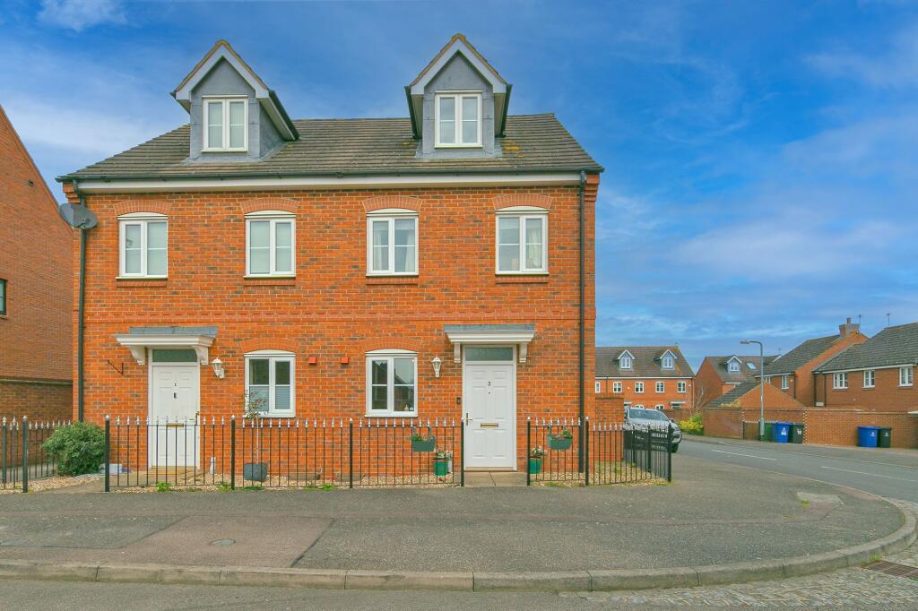 Main image of property: The Meadows, Old Stratford, MK19
