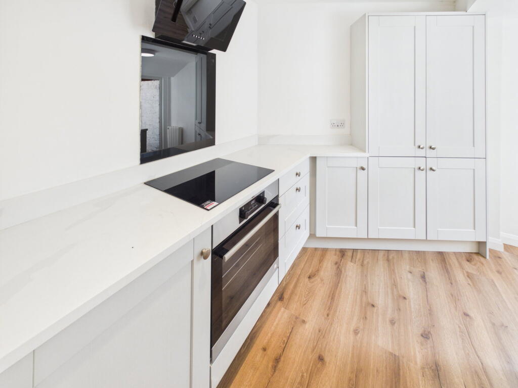 Apartment in York - View 5
