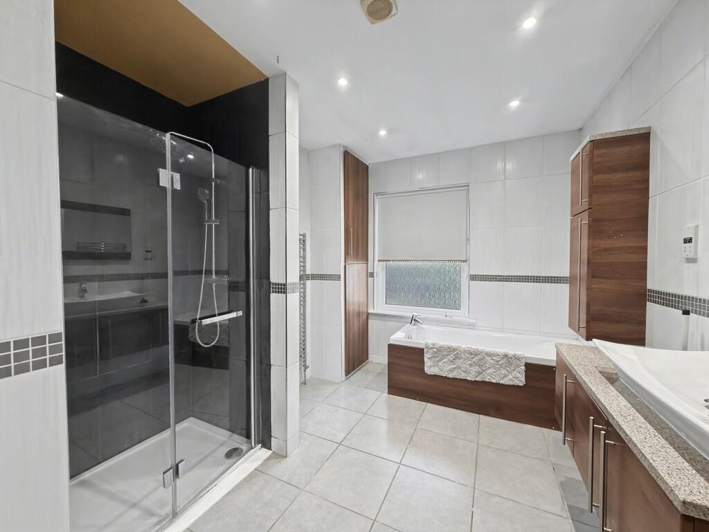 Additional image 12 of Lodge Close, Penn Hill 