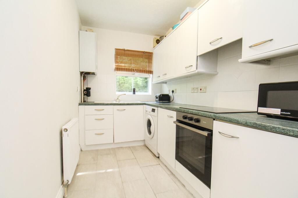 Apartment in Southampton - View 2