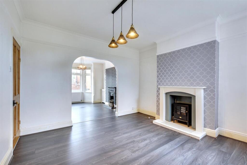 House in Broxtowe, Stapleford - View 5