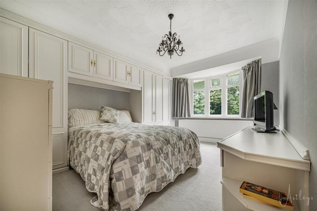 House in Swansea - More