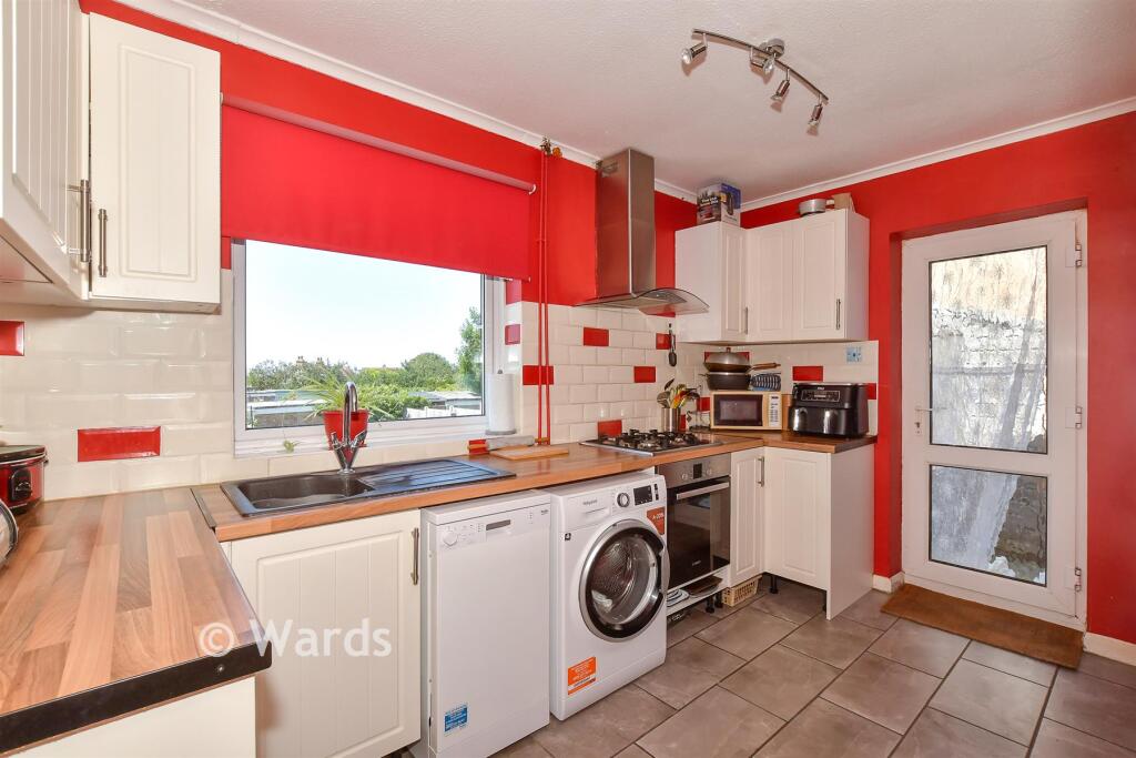 House in Canterbury - View 5