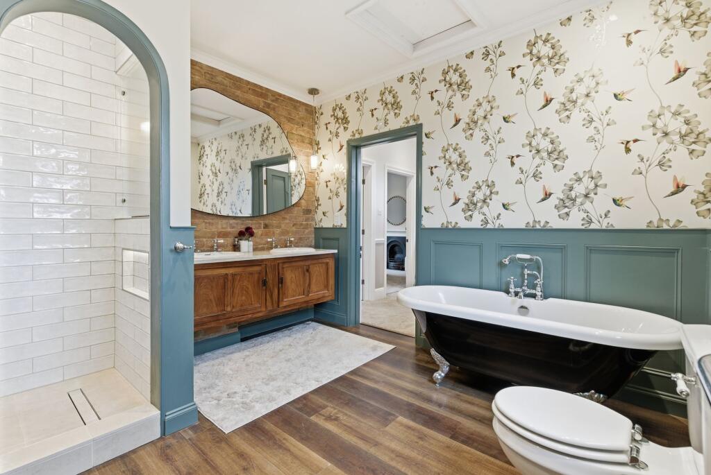 20, Albert Road, Evesham, WR11 photo 3