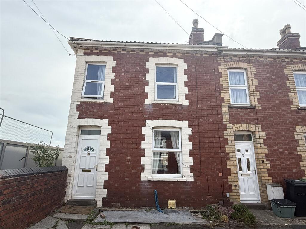 Main image of property: Mendip View Avenue, Fishponds, Bristol, BS16
