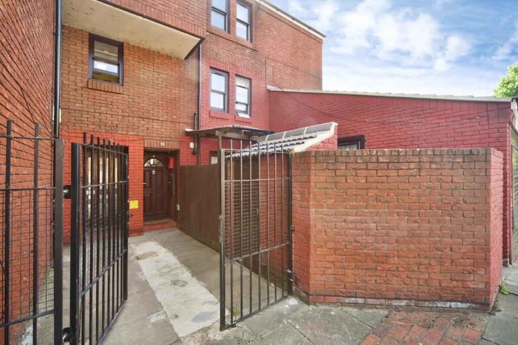 Main image of property: Statham Grove, London, N18