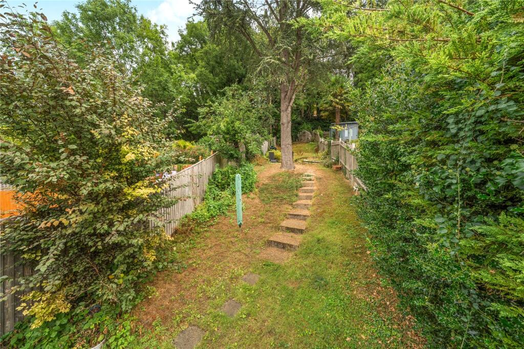 House in Tonbridge - View 5