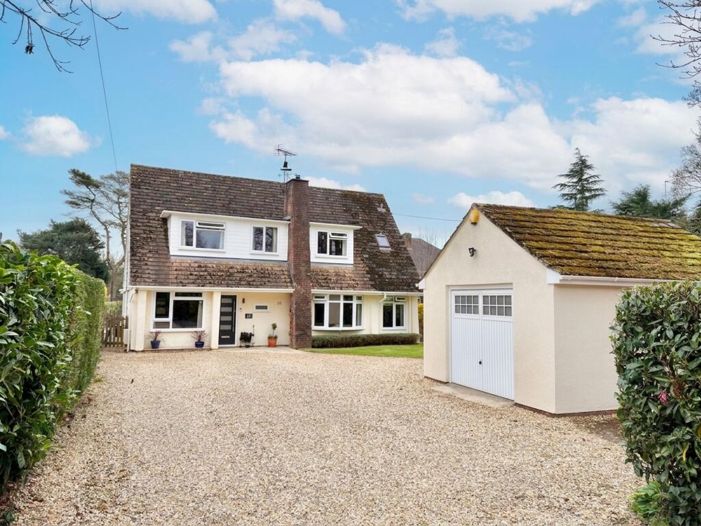 Main image of property: Monks Walk, Dibden Purlieu, SO45