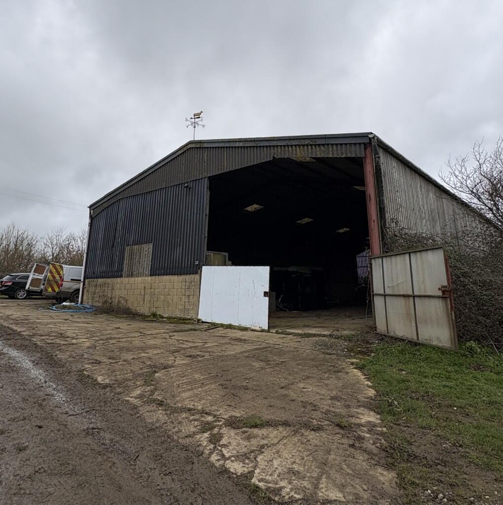 Main image of property: SN15 5DW