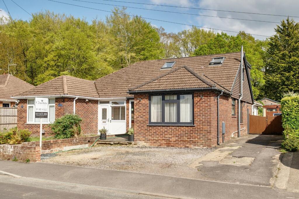 Main image of property: Rogers Road, Bishopstoke, Eastleigh, Hampshire, SO50