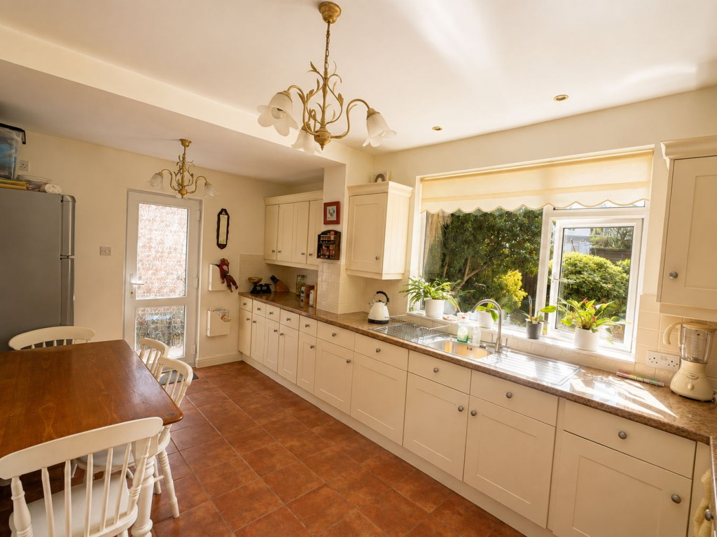 House in London, Beckenham - View 5