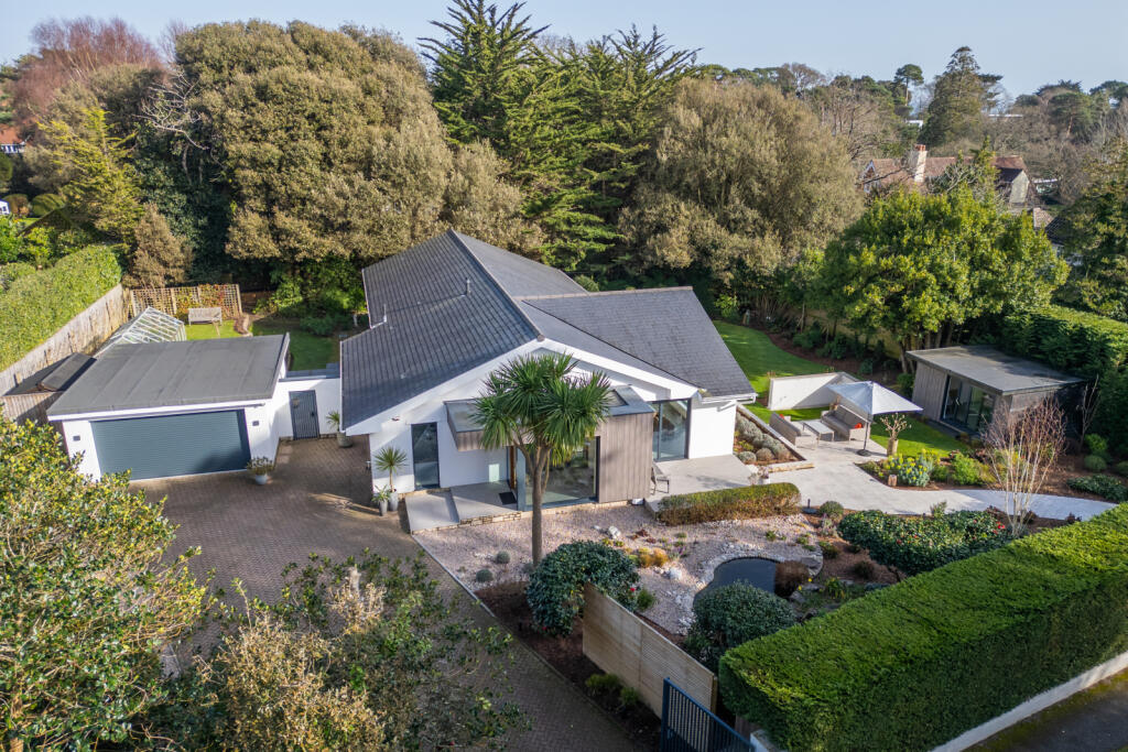 Ettrick Road, Branksome Park, Poole, Dorset, BH13