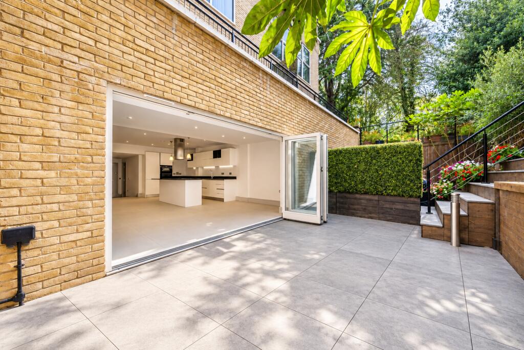 House in Kingston upon Thames - View 5