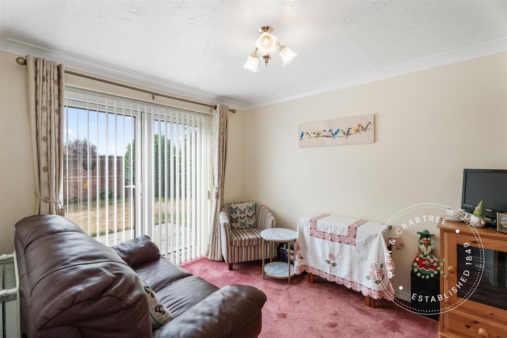 House in Cardiff, Caerau - View 3