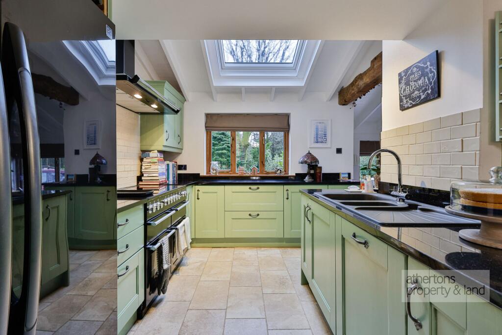 House in Preston - View 4