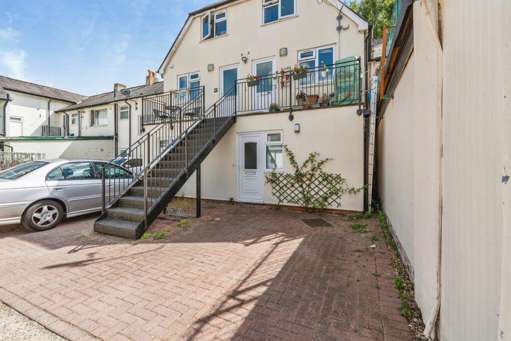 Main image of property: Derby Road, Eastleigh