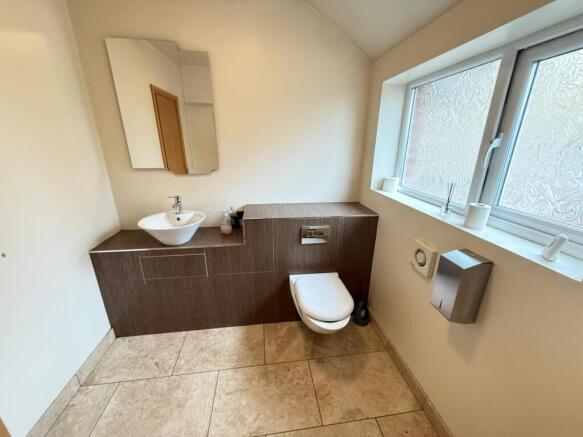 Upper Floor Office Picture 7