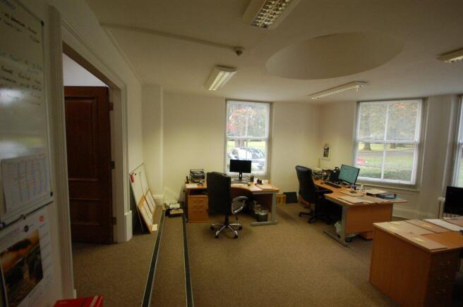 Photo 13
