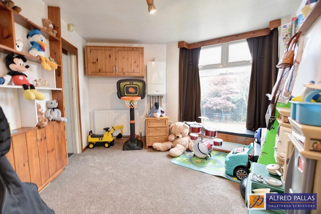 Honister Drive, Fulwell photo 4
