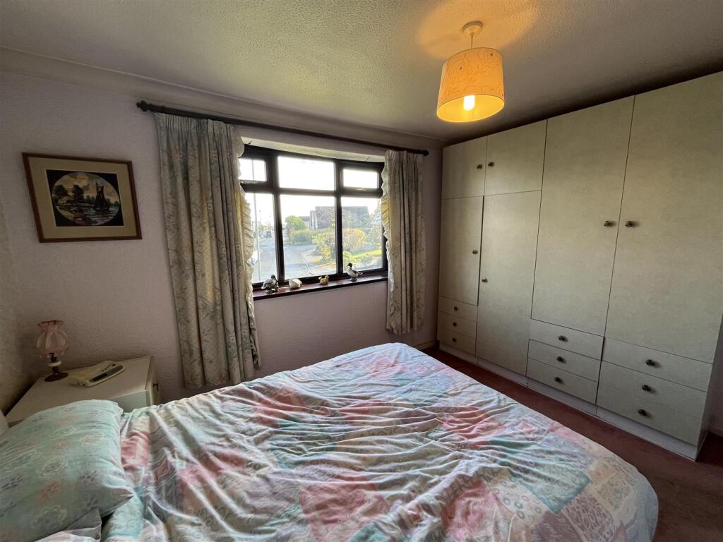 Additional image 8 of Langdale Avenue, Wyke, Bradford