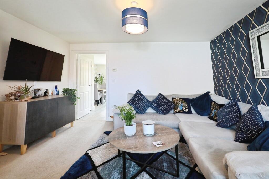 Spitfire Road, Southam - View 3