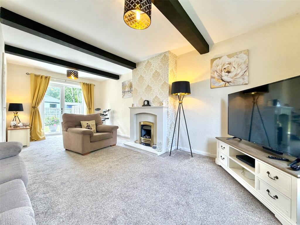 House in Bromborough, Spital - View 3