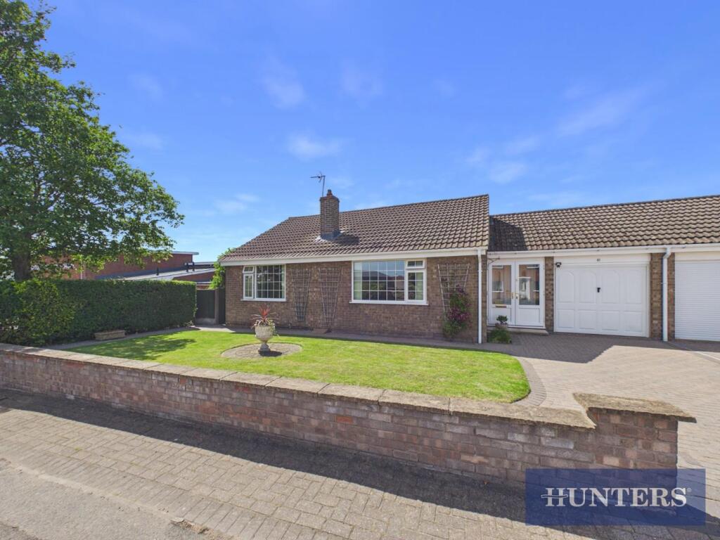 3-bed detached on School Lane, Bempton, Bridlington, £255,000