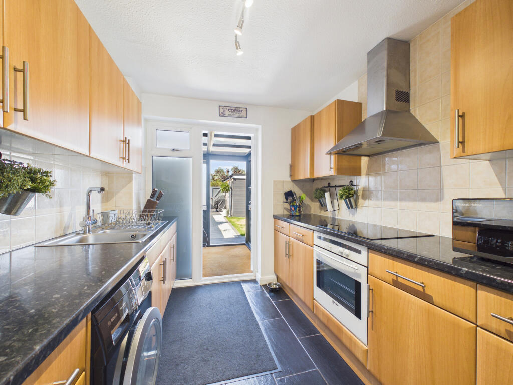 House in Marlow, Buckinghamshire - More