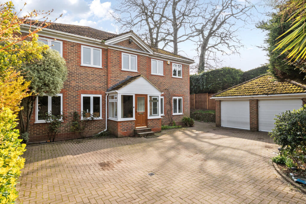 Main image of property: Rosslyn Park, Weybridge, KT13