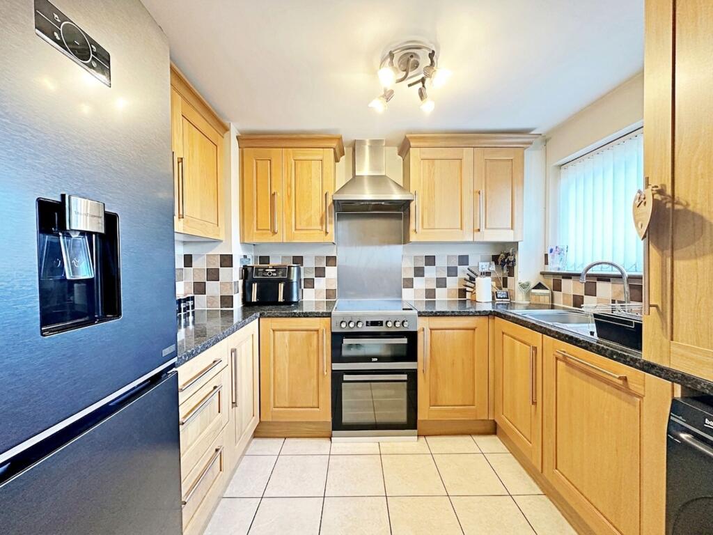 Main image of property: Beech Avenue, Drakes Broughton, WR10