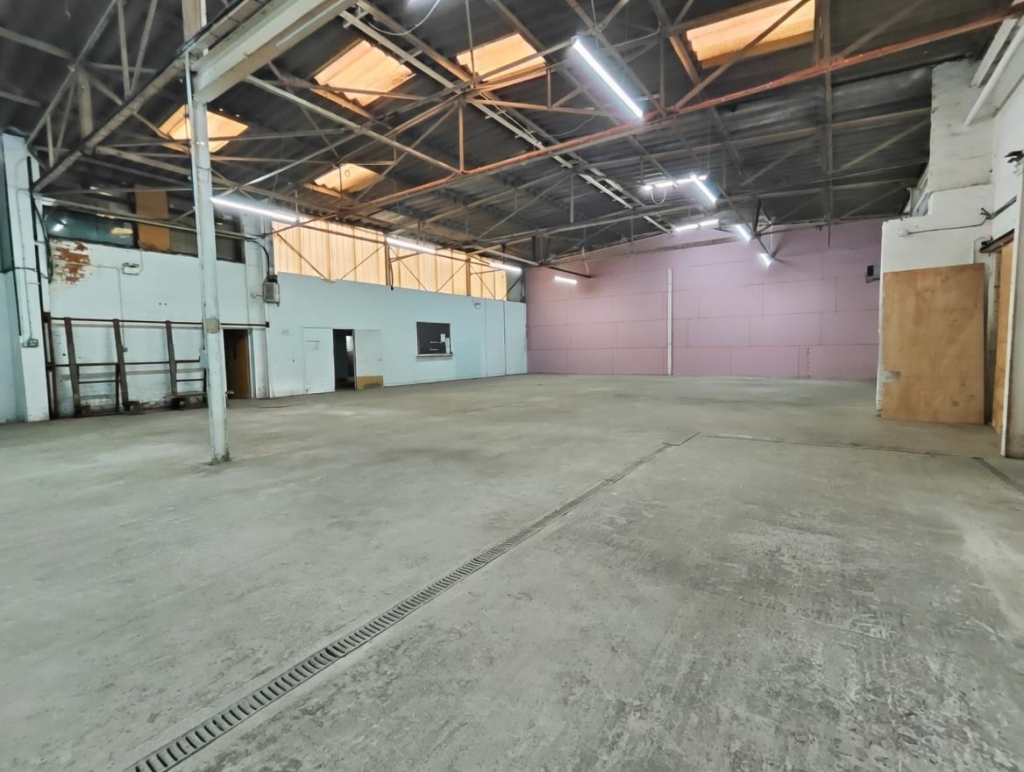 Main image of property: Unit 4, Riverside Park, Reservoir Road, Hull