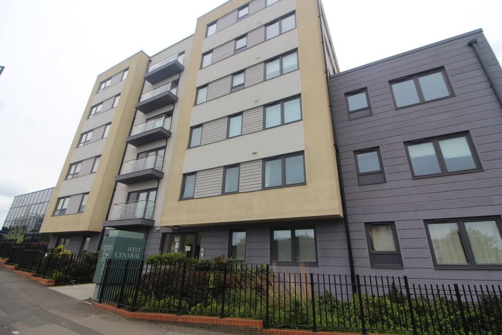 Main image of property: Flat 27, 1A Stoke Road