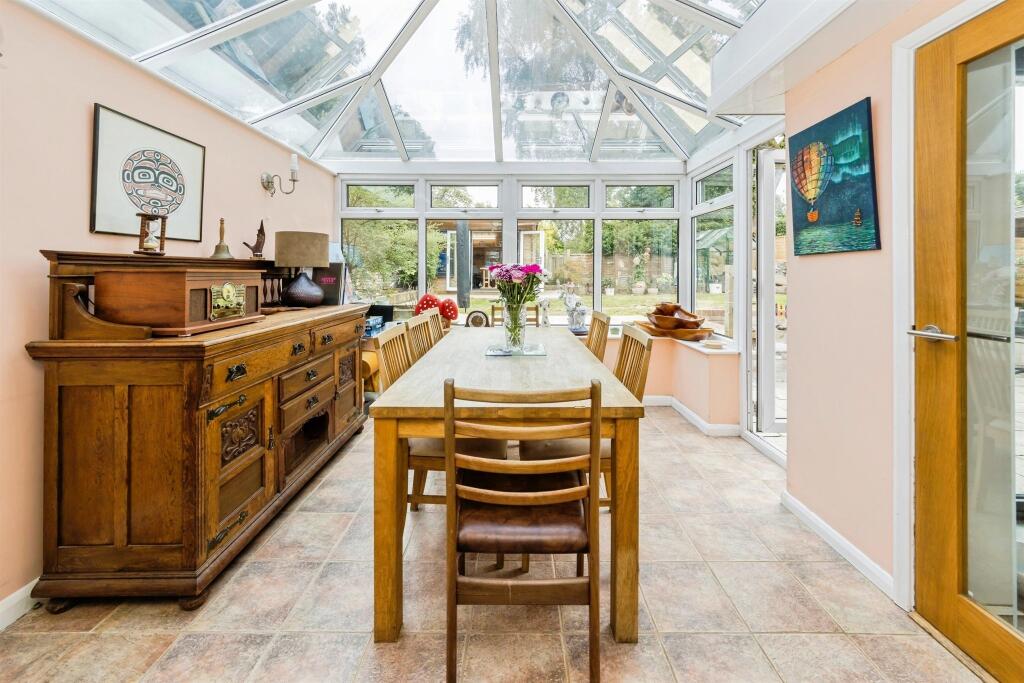 House in Mid Sussex, Worth - View 5