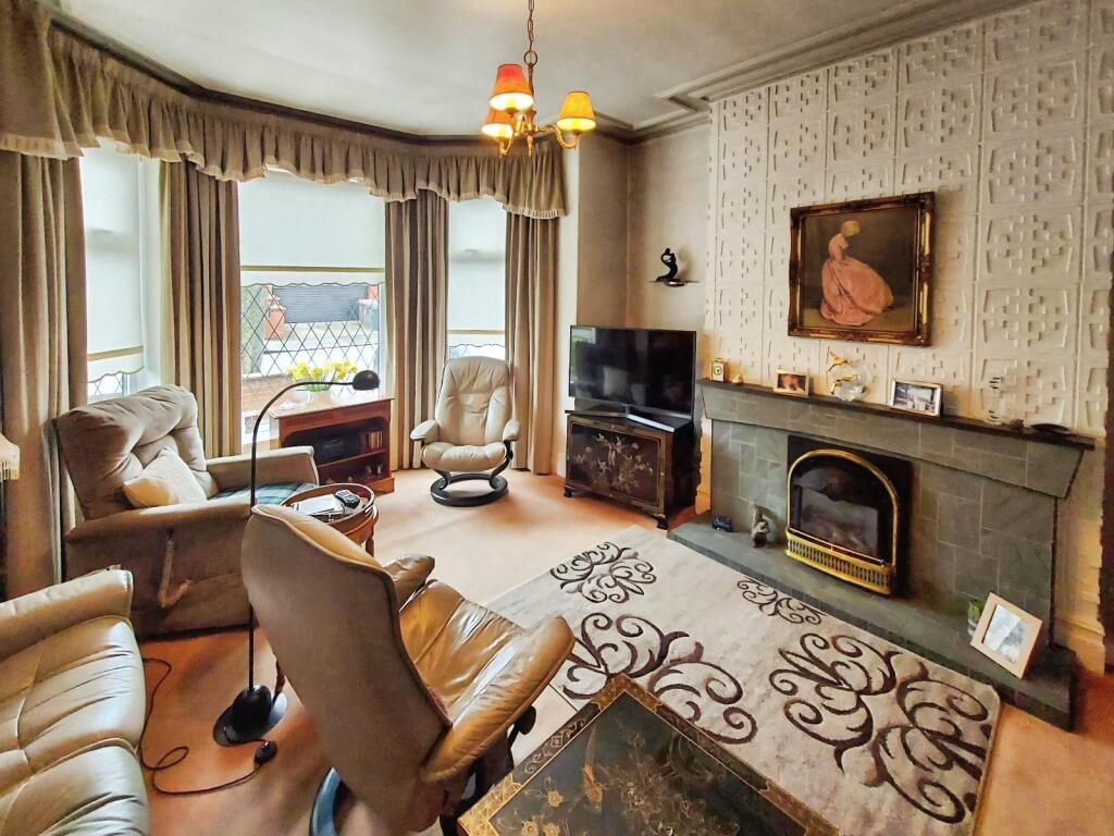 Hawthorn Avenue, Monton, M30 photo 2