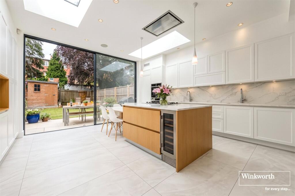 House in London - View 4