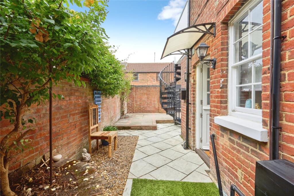 House in Newport, Nodehill - View 3