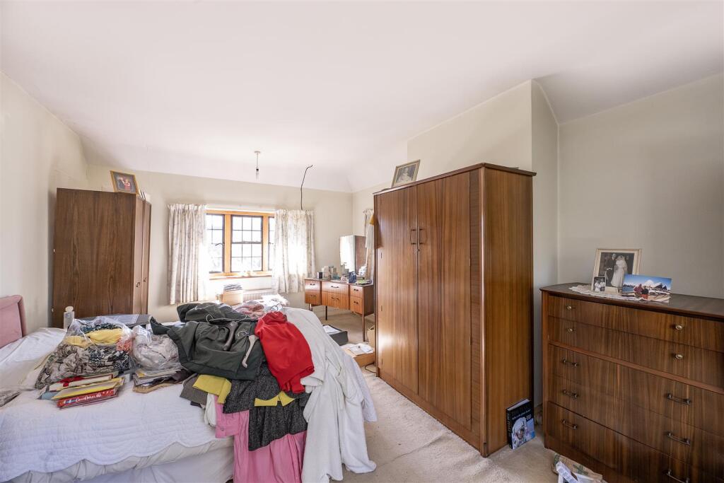 Additional image 7 of Carisbrooke Road, Harpenden